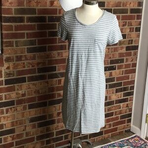 BNWT GAP Gray and white stripe t-shirt knit dress pocket size medium